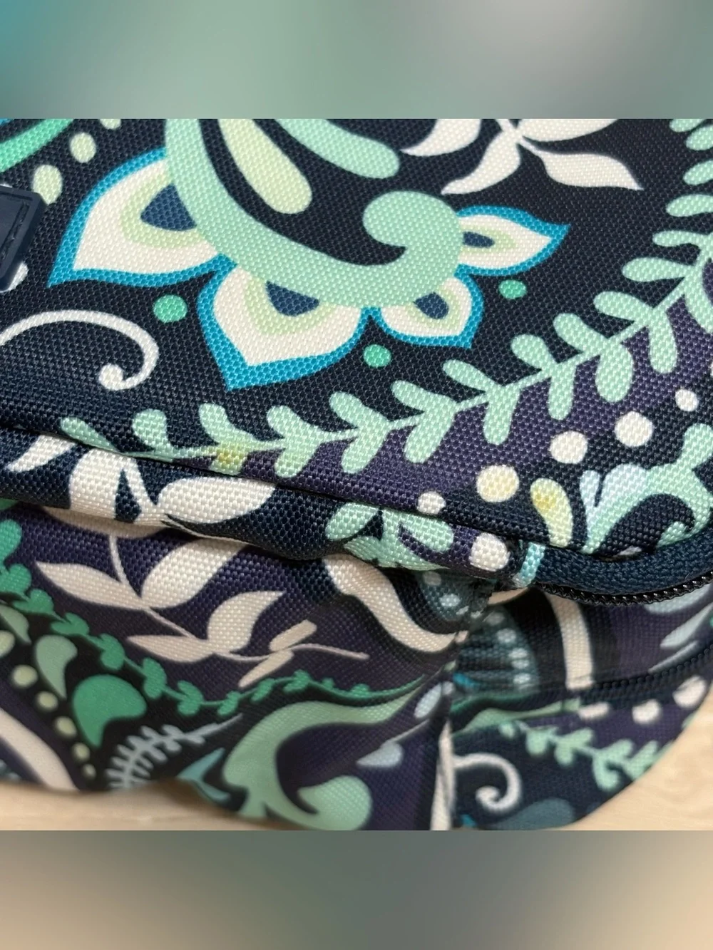 Vera Bradley Double Zip Toiletry Bag Travel Cosmetic Island Medallion